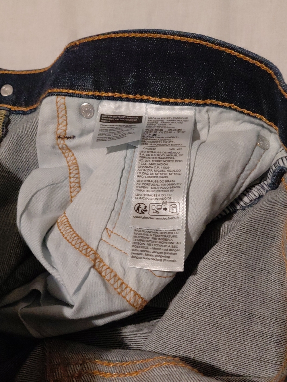Levi's 541 Men's Indigo Athletic TaperJeans - Picture 8 of 9